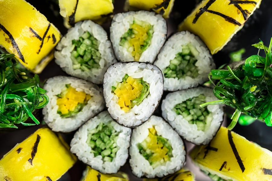 Domowe wege sushi - czy warto je robić?